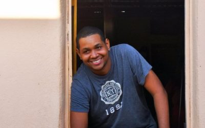 Timoteo Estevez: Desde un campo Dominicano hasta la BBC de Londres y Nat Geo