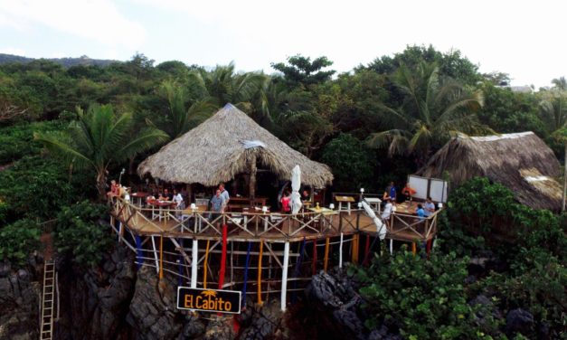 Excursión Hotel Ecológico El Cabito, Samaná: Playa Rincón, Boca del Diablo, La Hondonada, Playa Caletón y Cueva Caletón