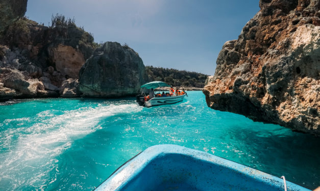 Excursión a Bahía de las Aguilas