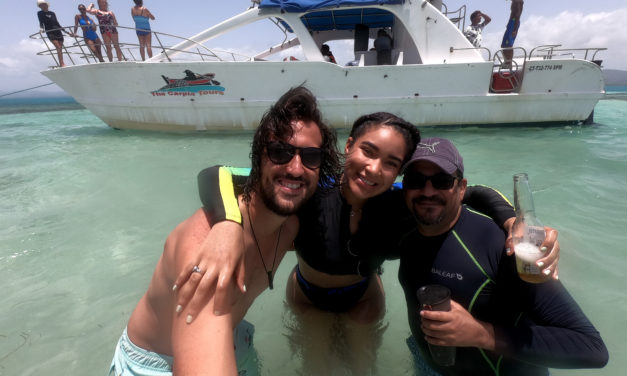 Excursión para SOLTEROS/AS: Catamarán por bancos de Arena de Miches + Playa Esmeralda – Domingo 26 de Enero 2020