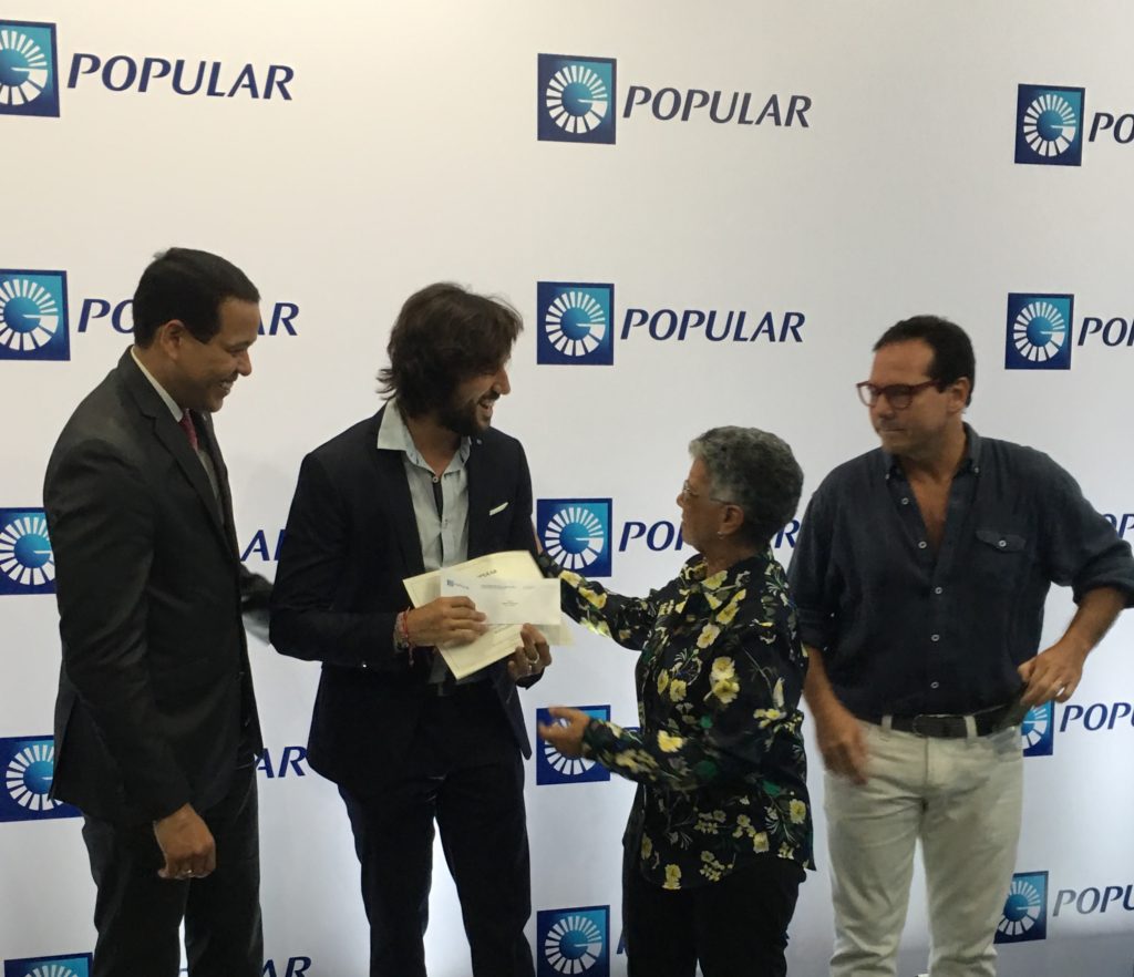 WIlliam Ramos Ganador premio Banco Popular