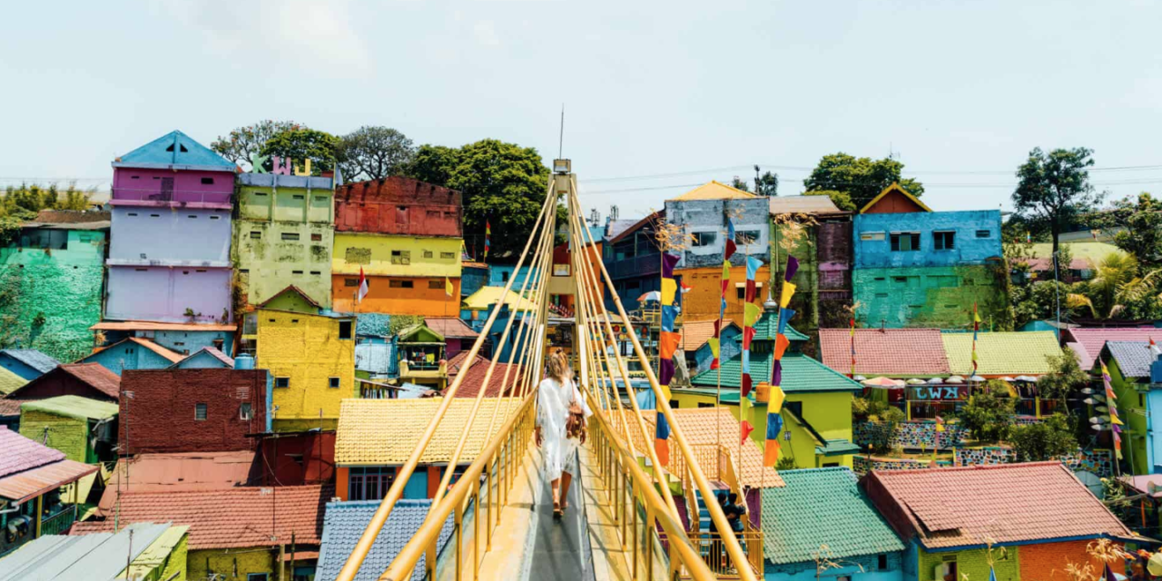 Rainbow Village El Barrio que se convirtió en Tendencia gracias al Turismo