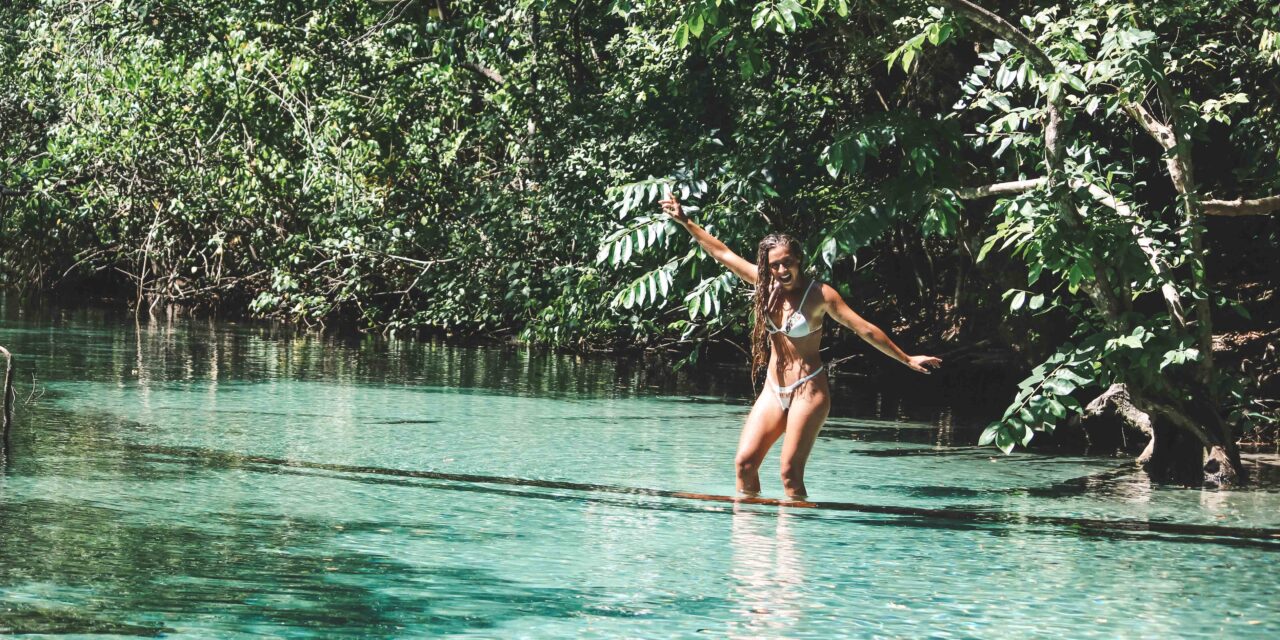 Caño Frío en Playa Rincón: Lugares para Visitar en Samaná