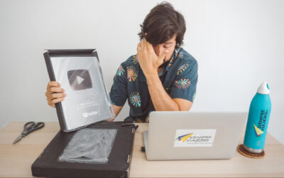 Me llegó el Botón de Plata de YouTube de 100K ¿Sabes de qué está hecho?
