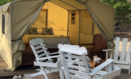 Glamping en Bahía de las Aguilas: Hoteles en Pedernales