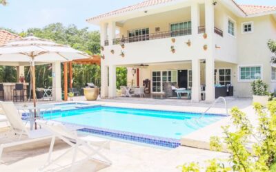 Villa en Juan Dolio: Complejo Privado + Club de Playa + Golf