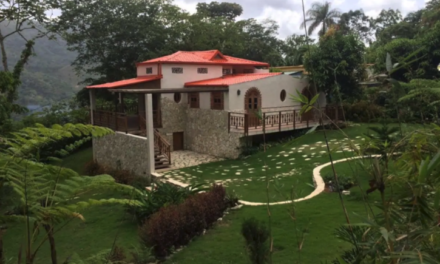Villa en La Colonia Los Cacaos San Cristóbal: Mucho frío y Montaña :)