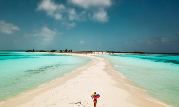 Excursión a Venezuela Los Roques desde Punta Cana, República Dominicana 7 al 10 Marzo 2024